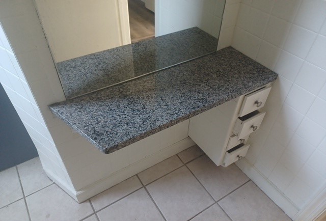 1902 1/2 Cora Street, Crest Hill, IL 60403