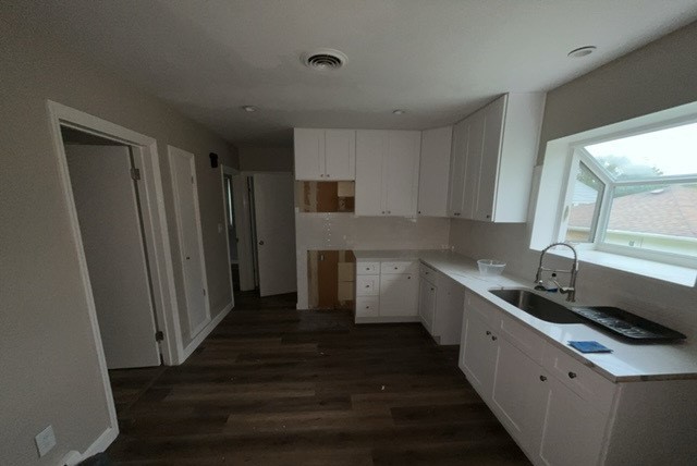 1902 1/2 Cora Street, Crest Hill, IL 60403