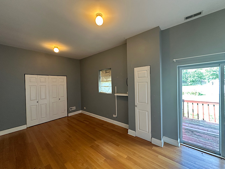 7216 Leonard Drive, Darien, IL 60561