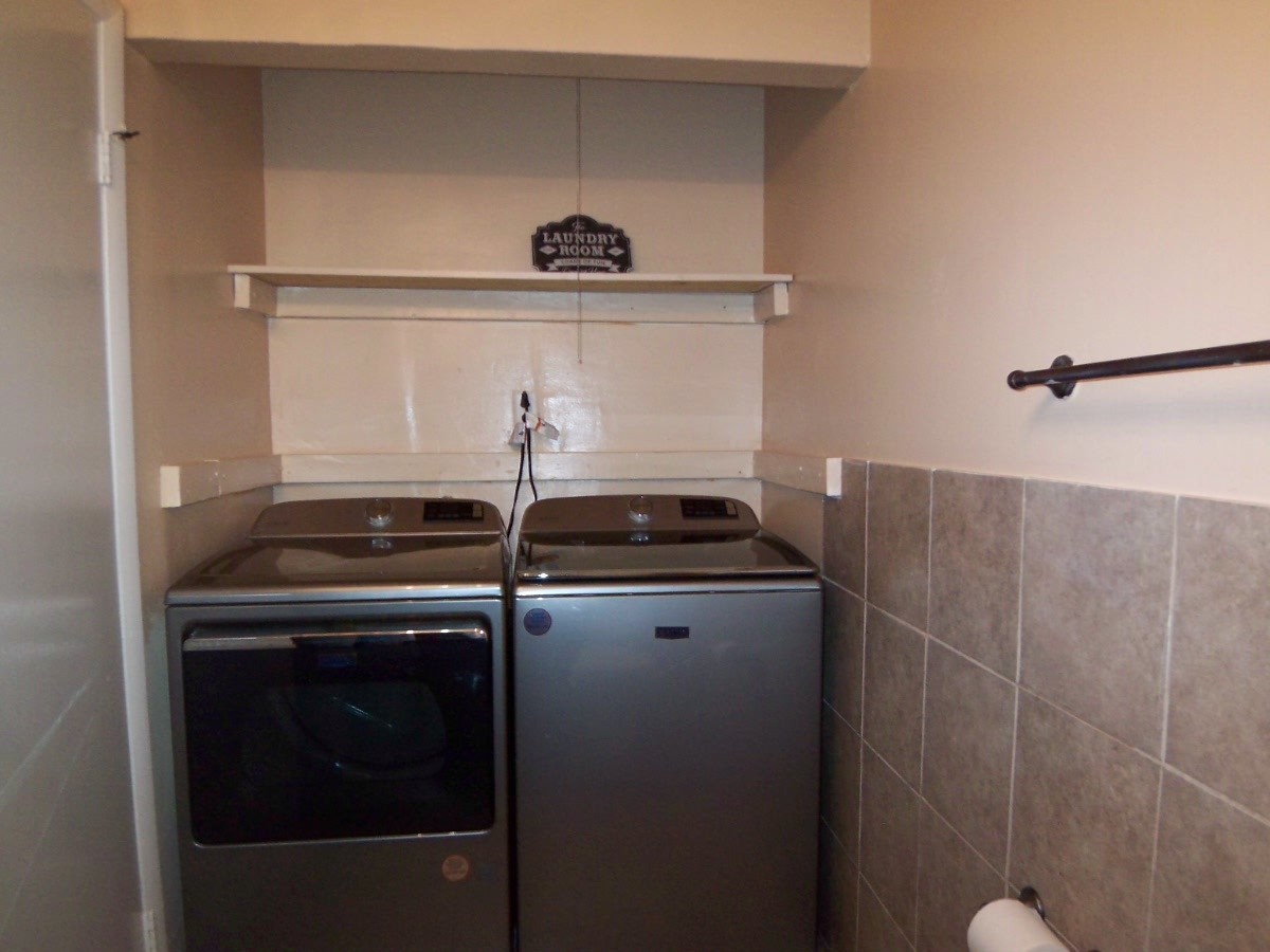 1925 Georgetown Lane, Hoffman Estates, IL 60169