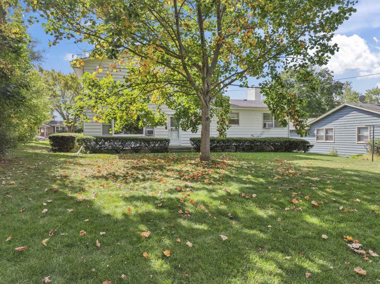 336 W Margaret Terrace, Cary, IL 60013
