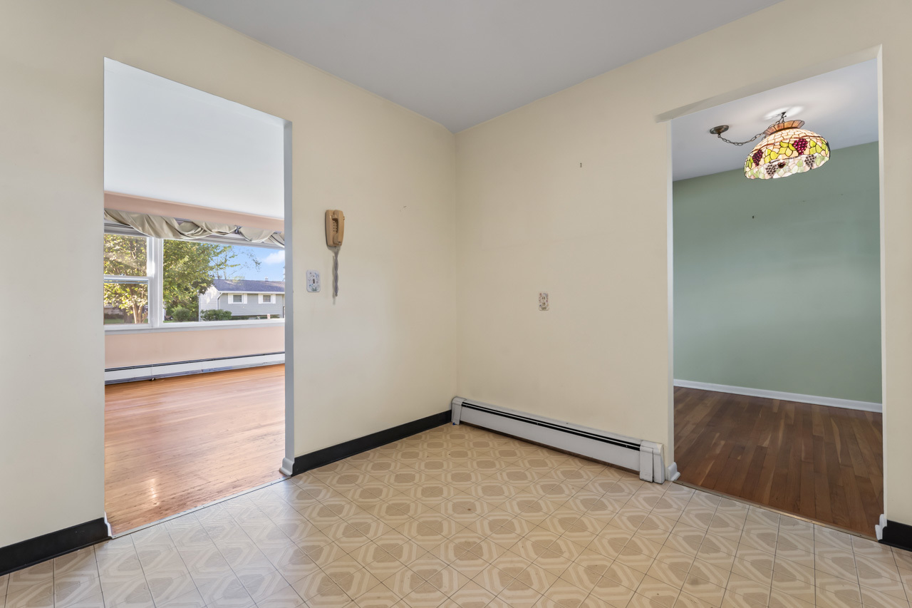 336 W Margaret Terrace, Cary, IL 60013