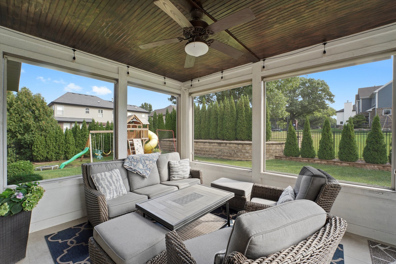 15303 S Oak Run Court, Lockport, IL 60441