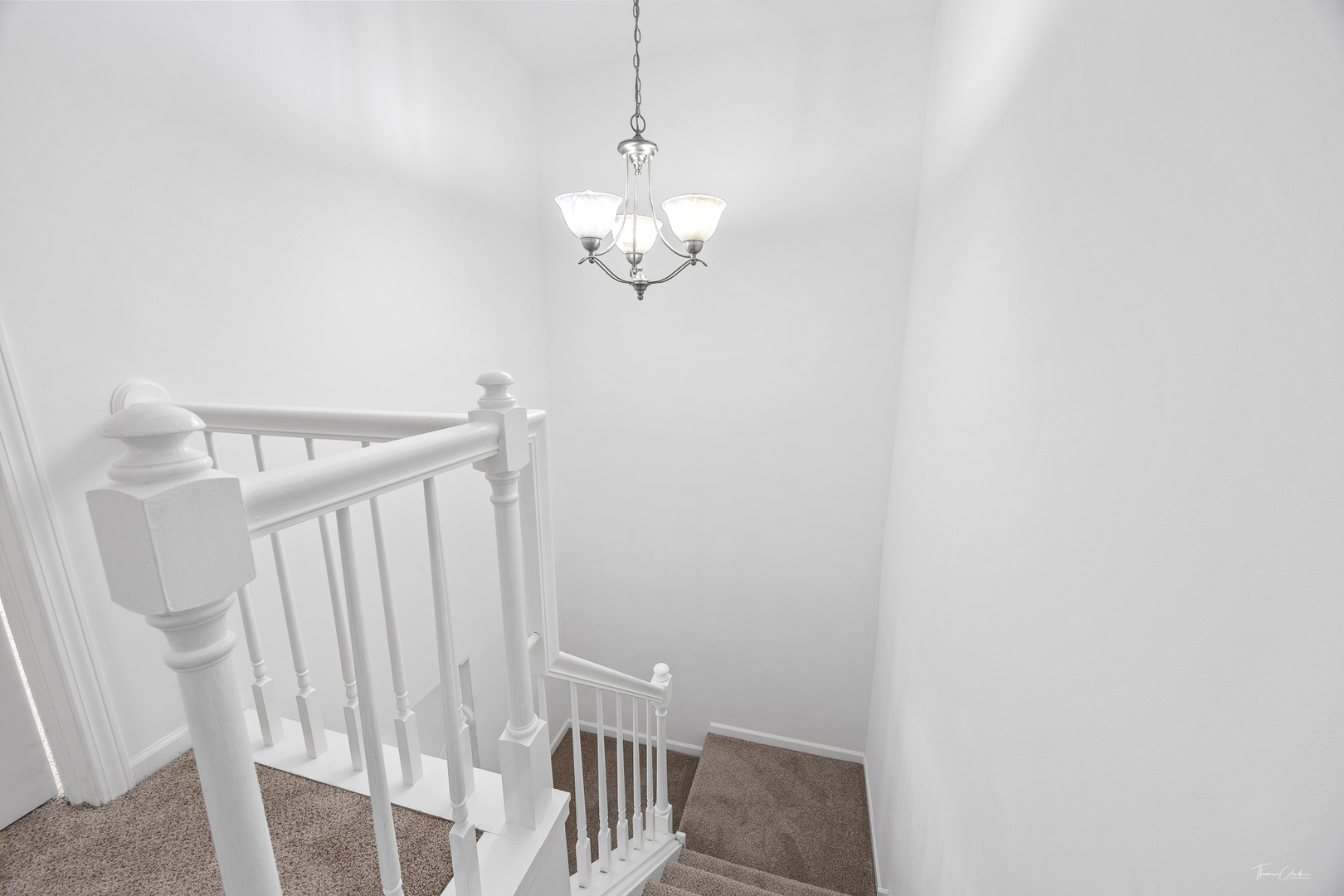 915 Carlisle Avenue, Westmont, IL 60559