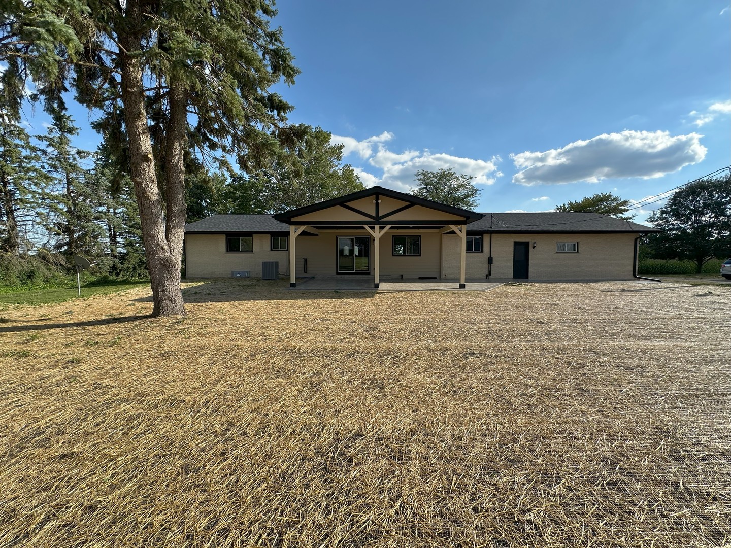 11657 Il Highway 23, Marengo, IL 60152