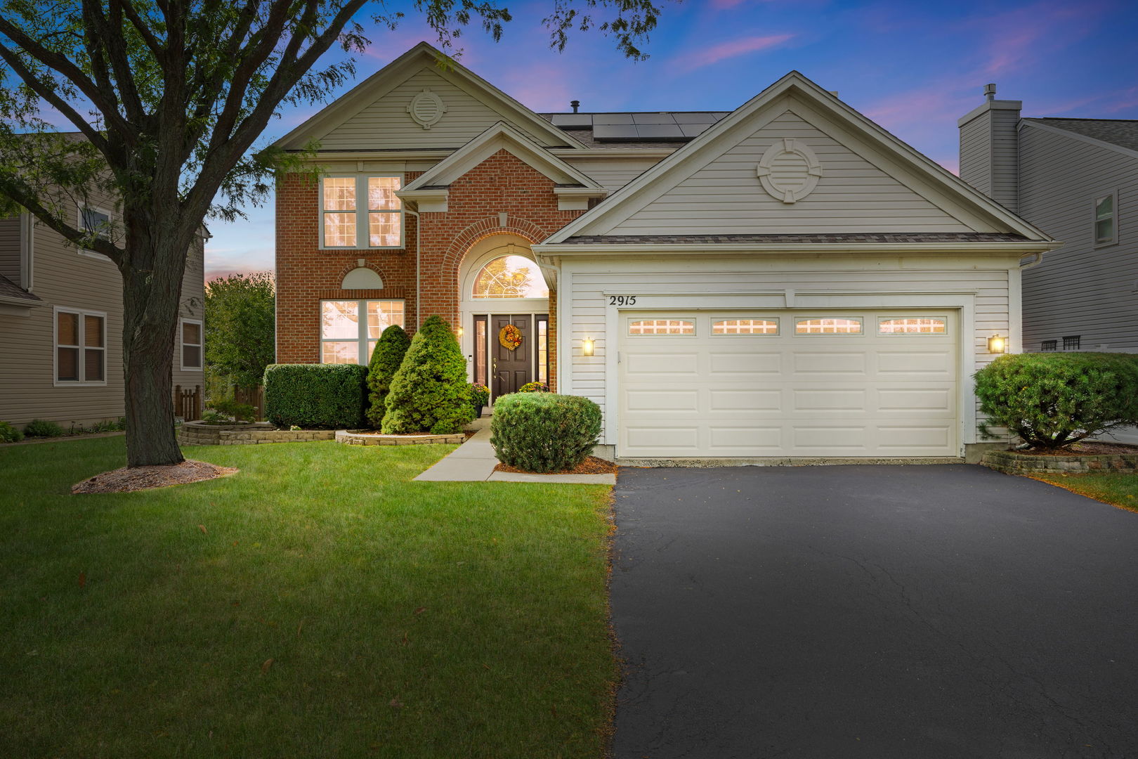 2915 Spinnaker Drive, Aurora, IL 60503
