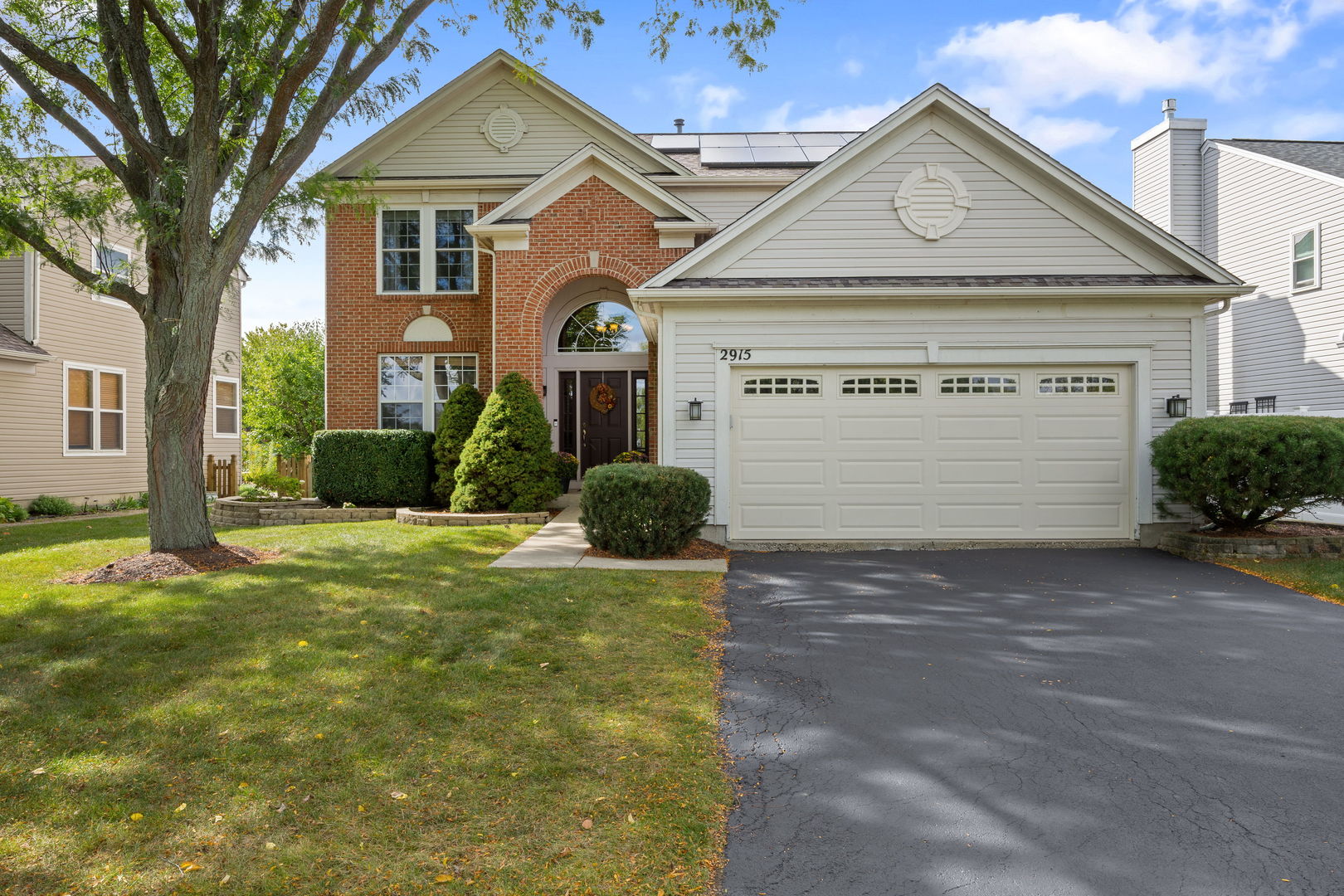 2915 Spinnaker Drive, Aurora, IL 60503