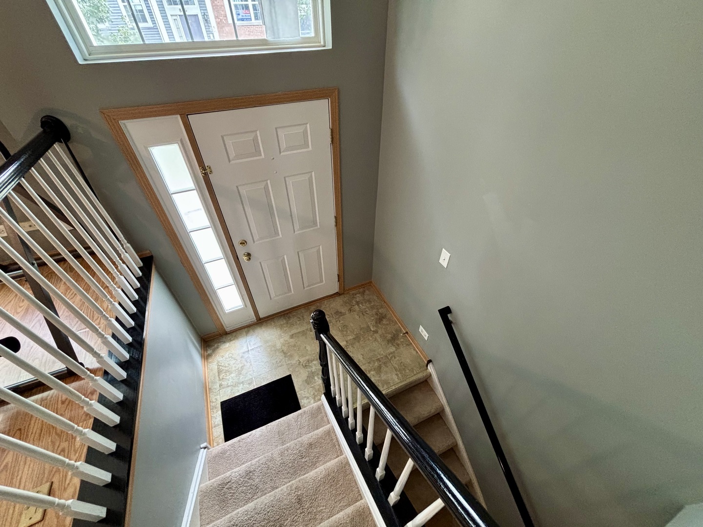 906 Clover Lane #906, Pingree Grove, IL 60140