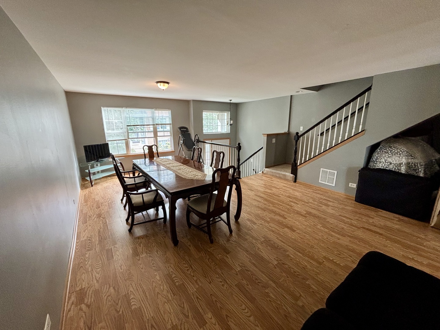 906 Clover Lane #906, Pingree Grove, IL 60140