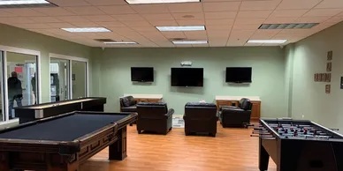 906 Clover Lane #906, Pingree Grove, IL 60140