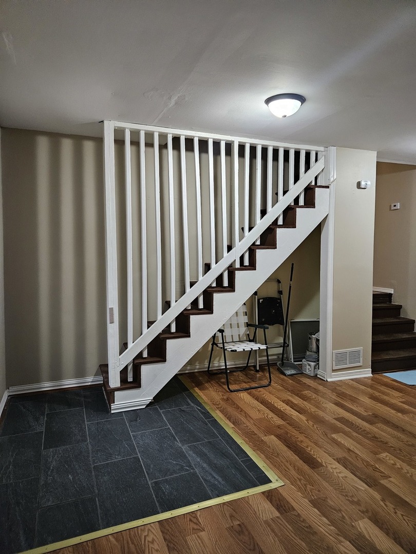 238 S Sheridan Road, Lakemoor, IL 60050