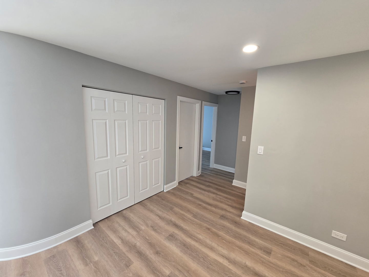 1430 Sandstone Drive #309, Wheeling, IL 60090