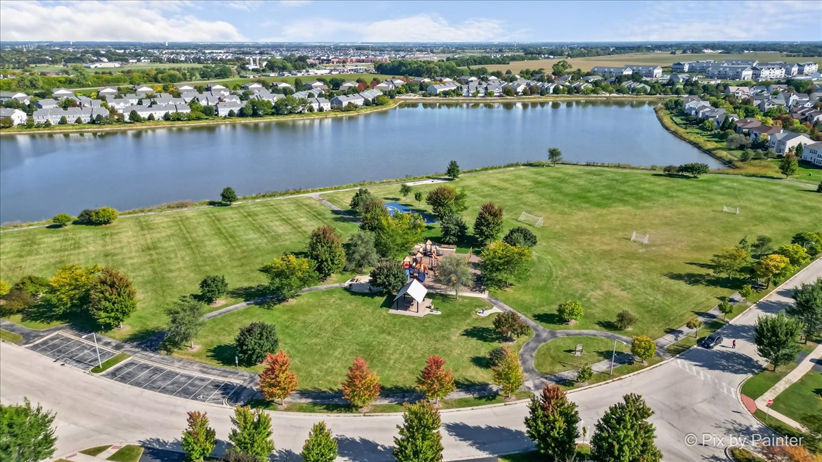 154 Chapin Way, Oswego, IL 60543