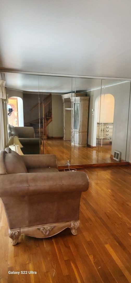 7658 S Seeley Avenue, Chicago, IL 60620