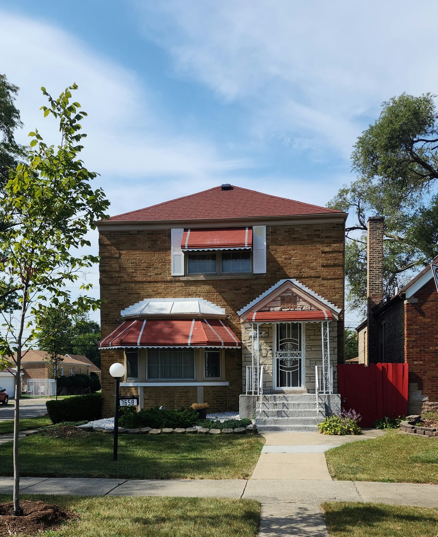 7658 S Seeley Avenue, Chicago, IL 60620