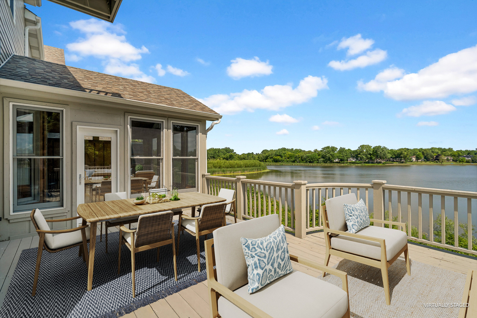 1020 W Bogey Lane, Palatine, IL 60067