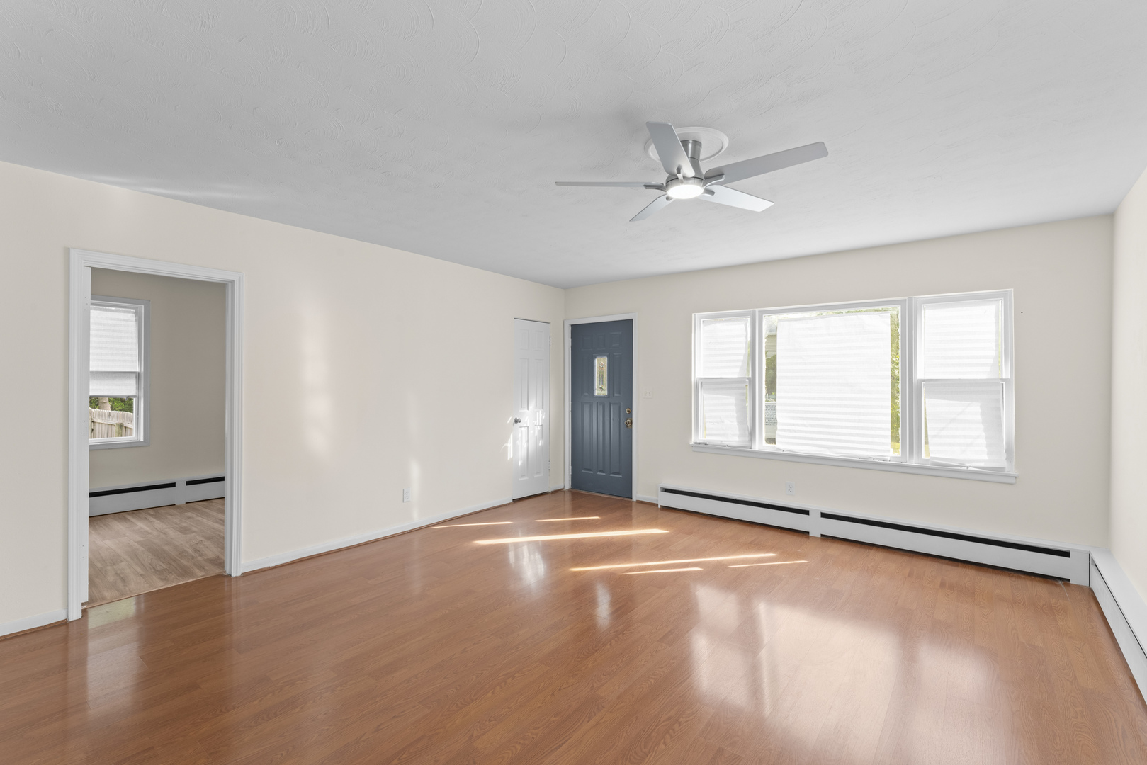 1038 Indiana Avenue, Waukegan, IL 60085