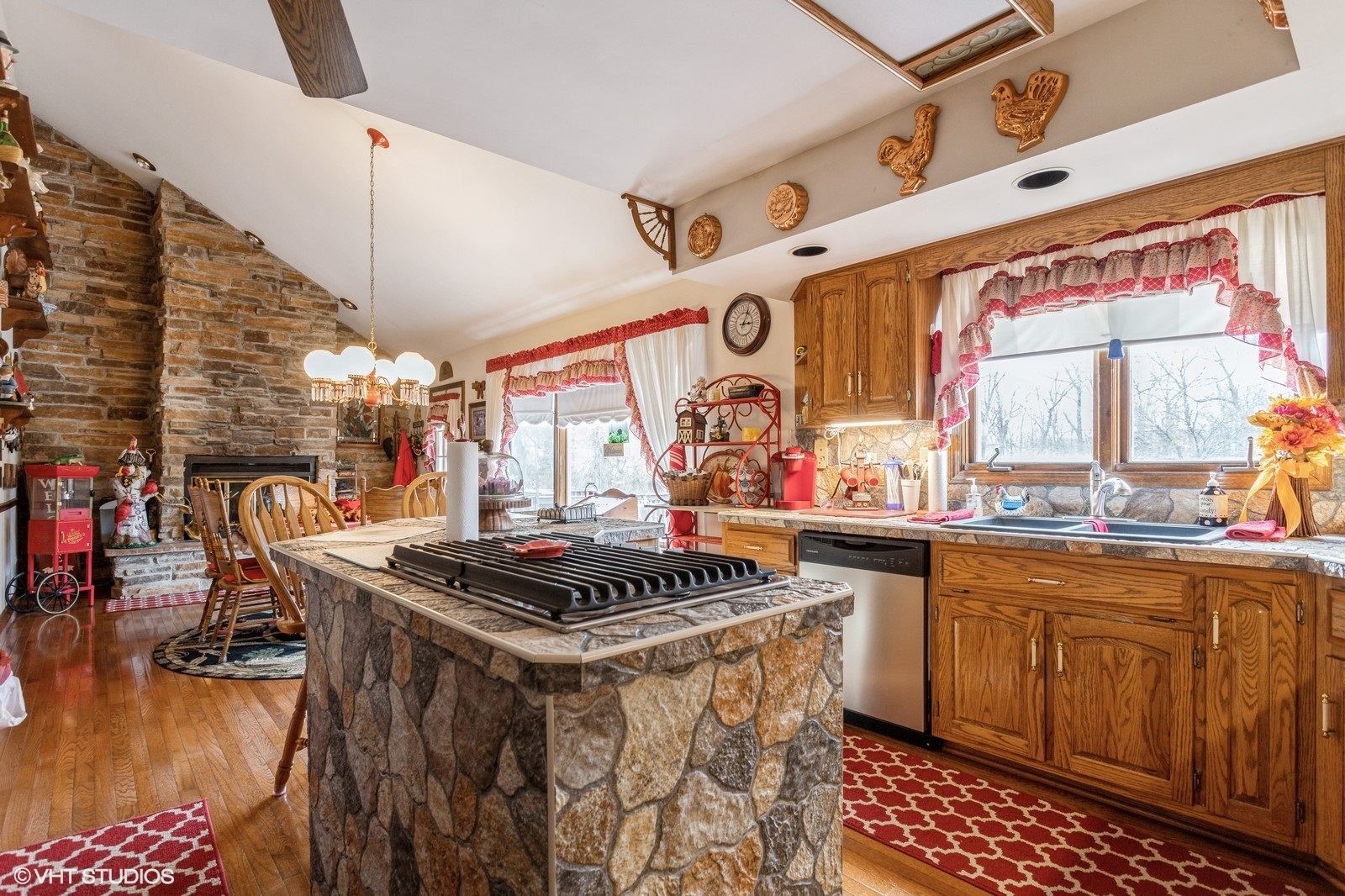 15532 Gougar Road, Homer Glen, IL 60491