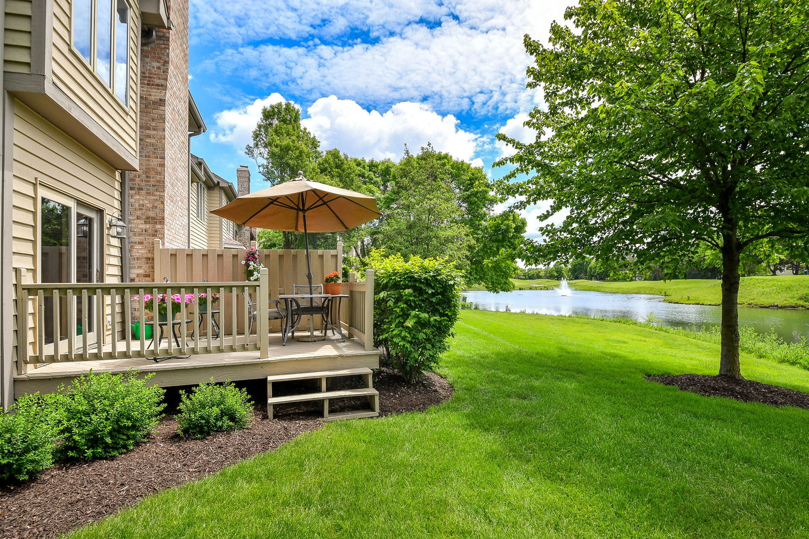 26W199 Klein Creek Drive, Winfield, IL 60190