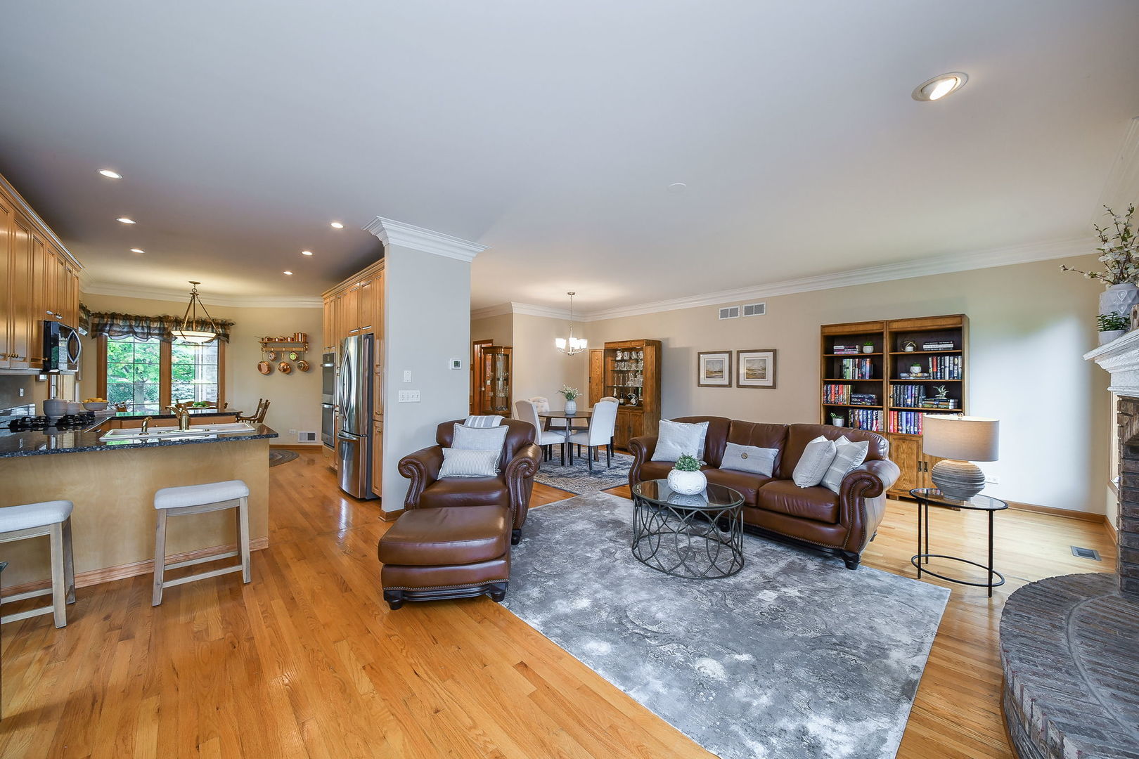 26W199 Klein Creek Drive, Winfield, IL 60190