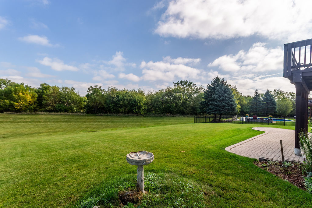 3835 Parsons Road, Carpentersville, IL 60110