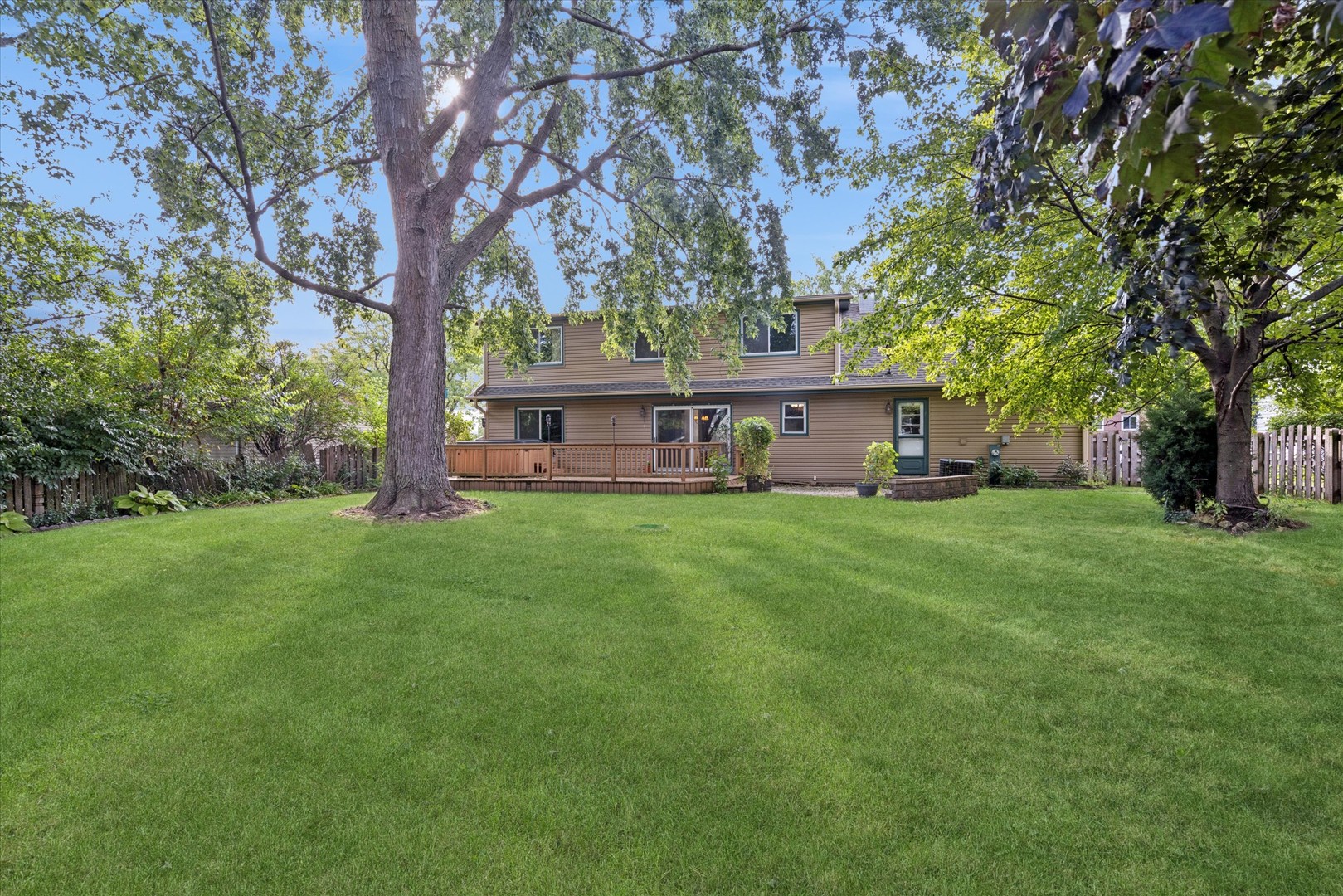 226 Hampshire Lane, Bolingbrook, IL 60440
