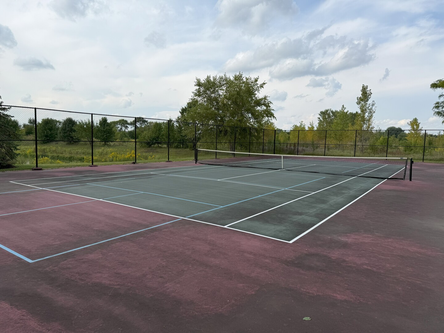 408 Shadow Court, Oswego, IL 60543