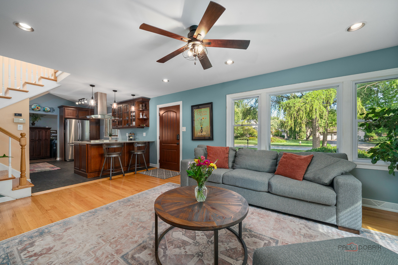 30408 N Oak Grove Avenue, Libertyville, IL 60048