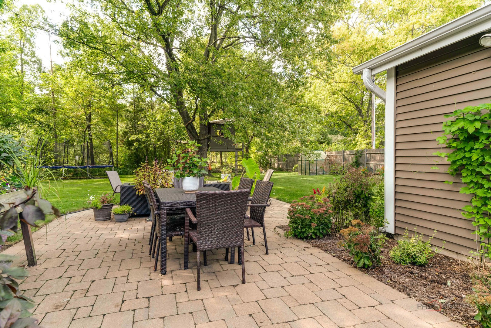 30408 N Oak Grove Avenue, Libertyville, IL 60048