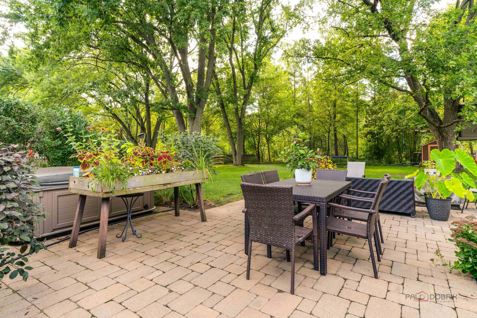 30408 N Oak Grove Avenue, Libertyville, IL 60048