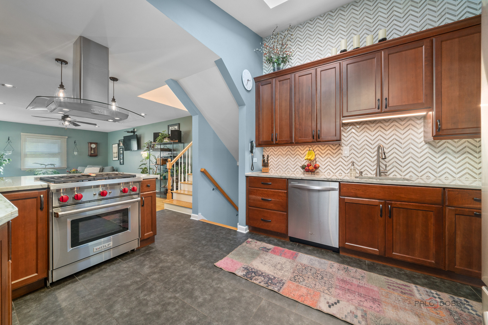 30408 N Oak Grove Avenue, Libertyville, IL 60048