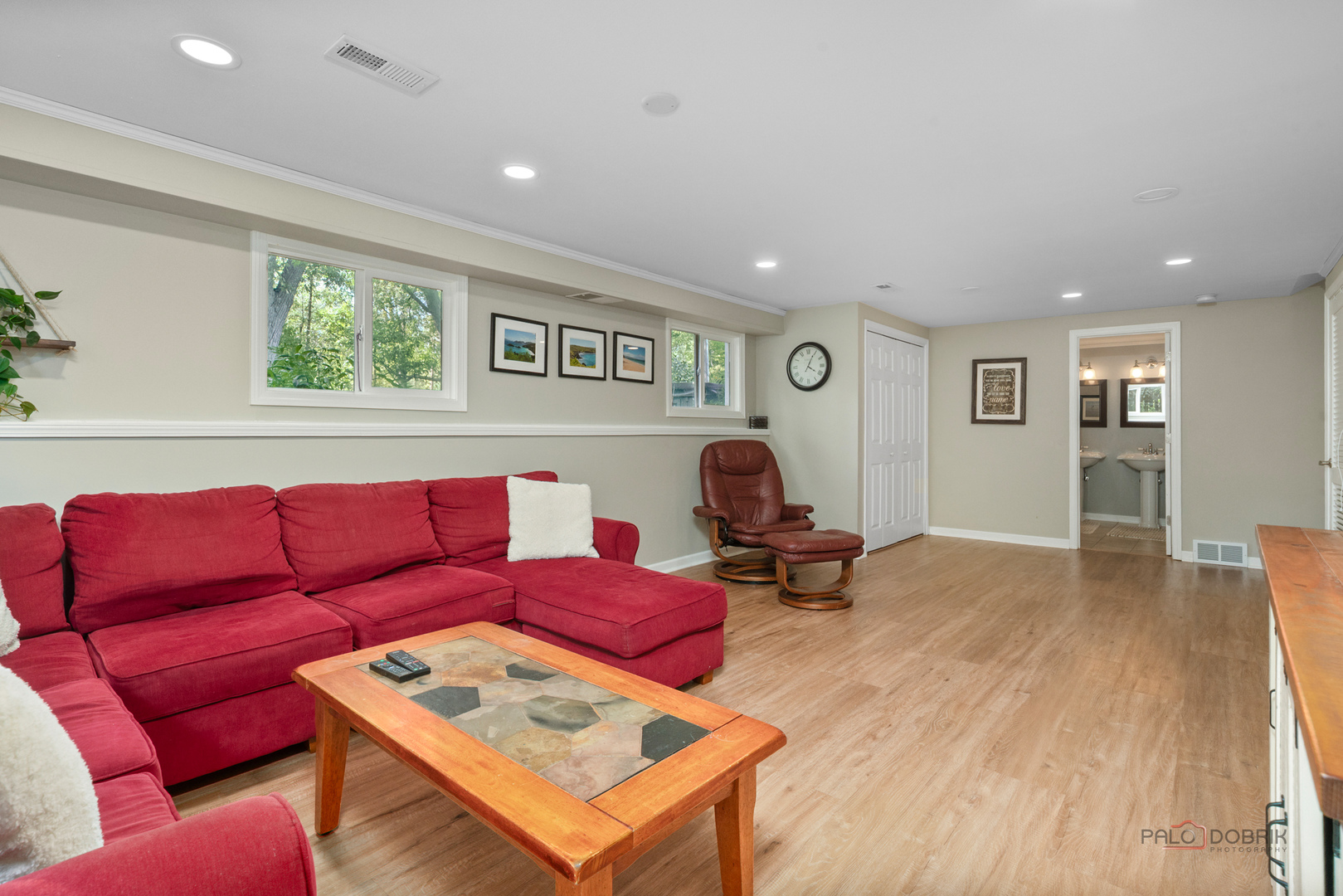 30408 N Oak Grove Avenue, Libertyville, IL 60048