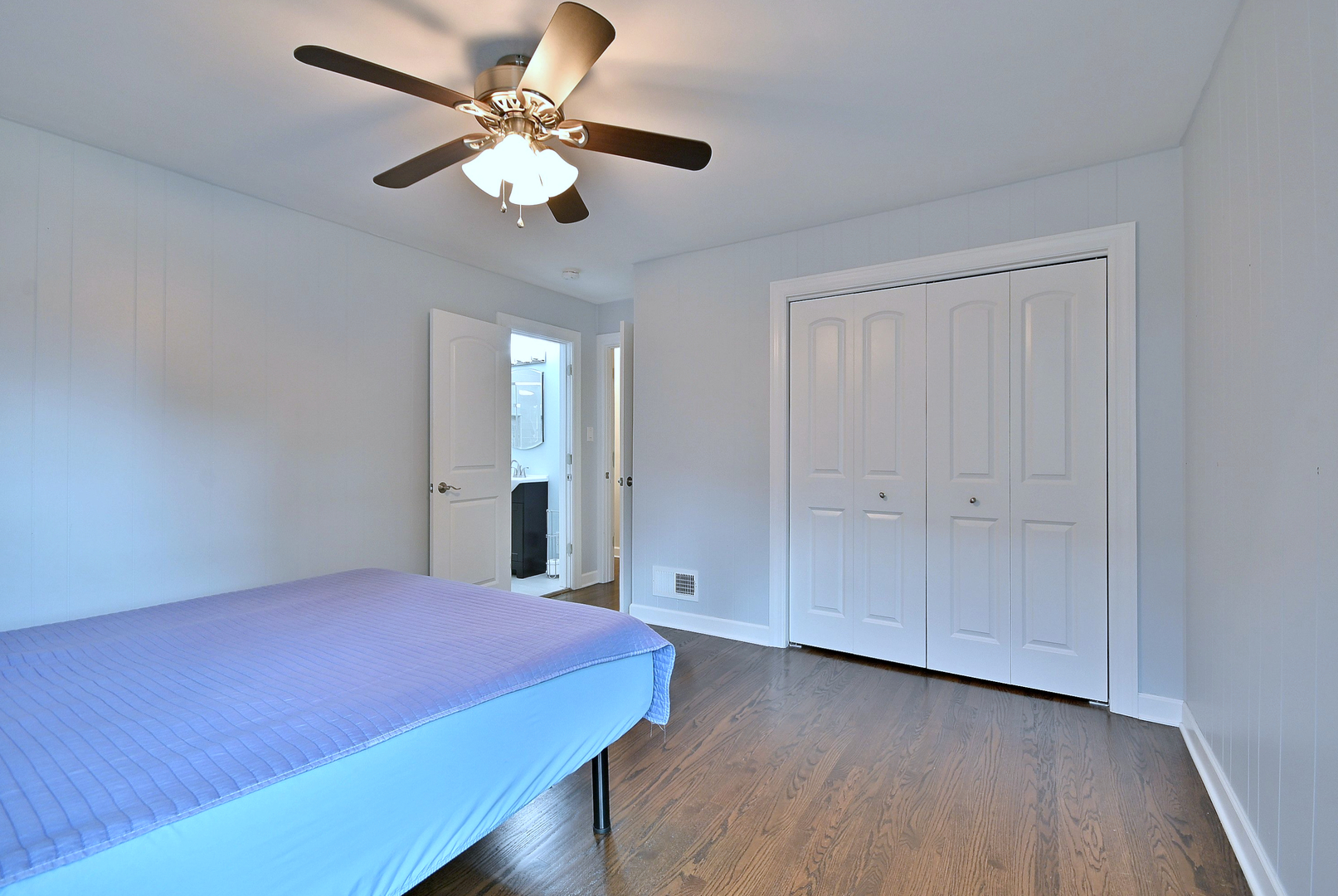 314 N Elm Avenue, Elmhurst, IL 60126