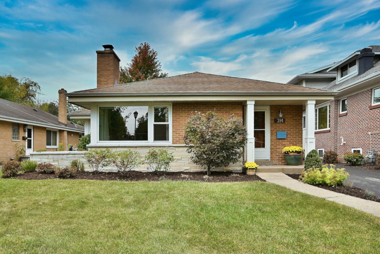 314 N Elm Avenue, Elmhurst, IL 60126