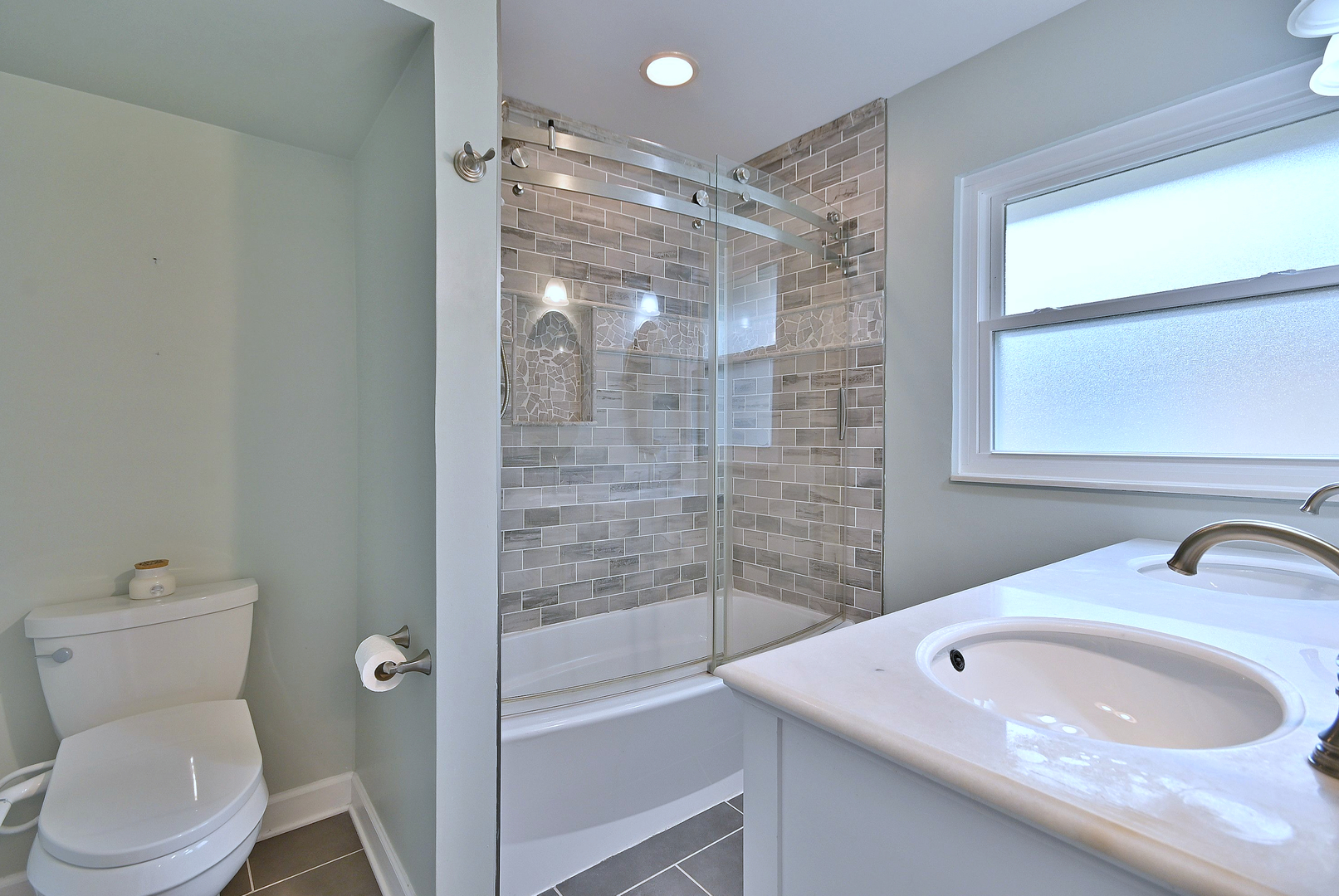 314 N Elm Avenue, Elmhurst, IL 60126