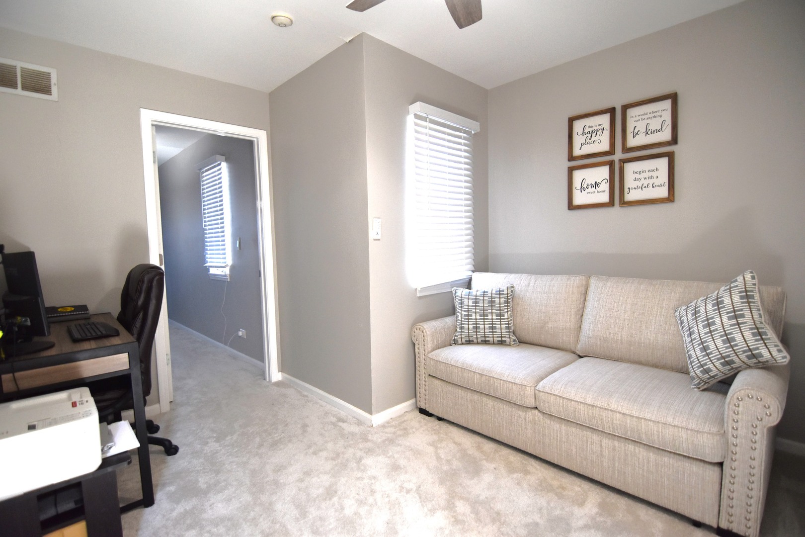 8301 Highpoint Circle #C, Darien, IL 60561