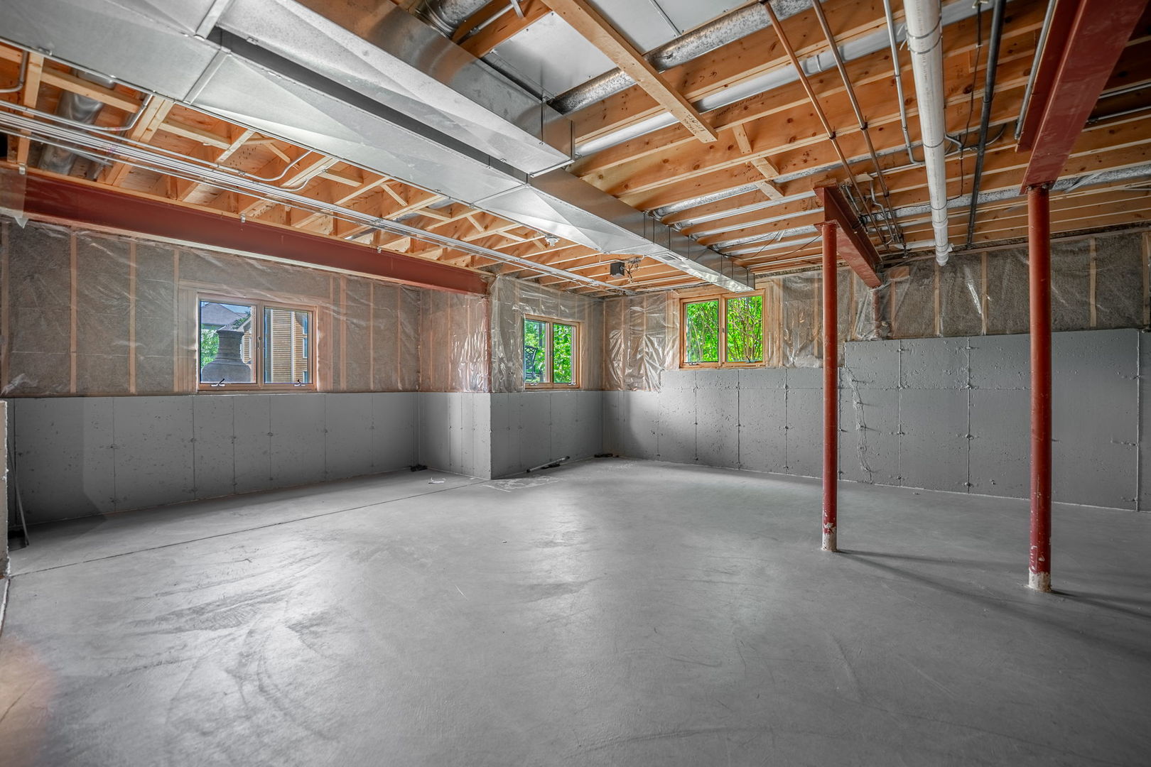 552 WATERS EDGE Drive, South Elgin, IL 60177