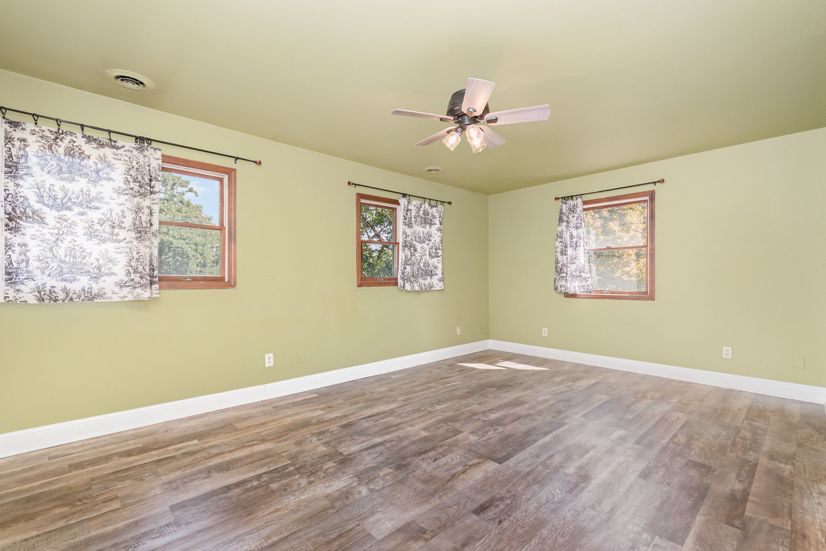 3800 Amber Court, Plainfield, IL 60586