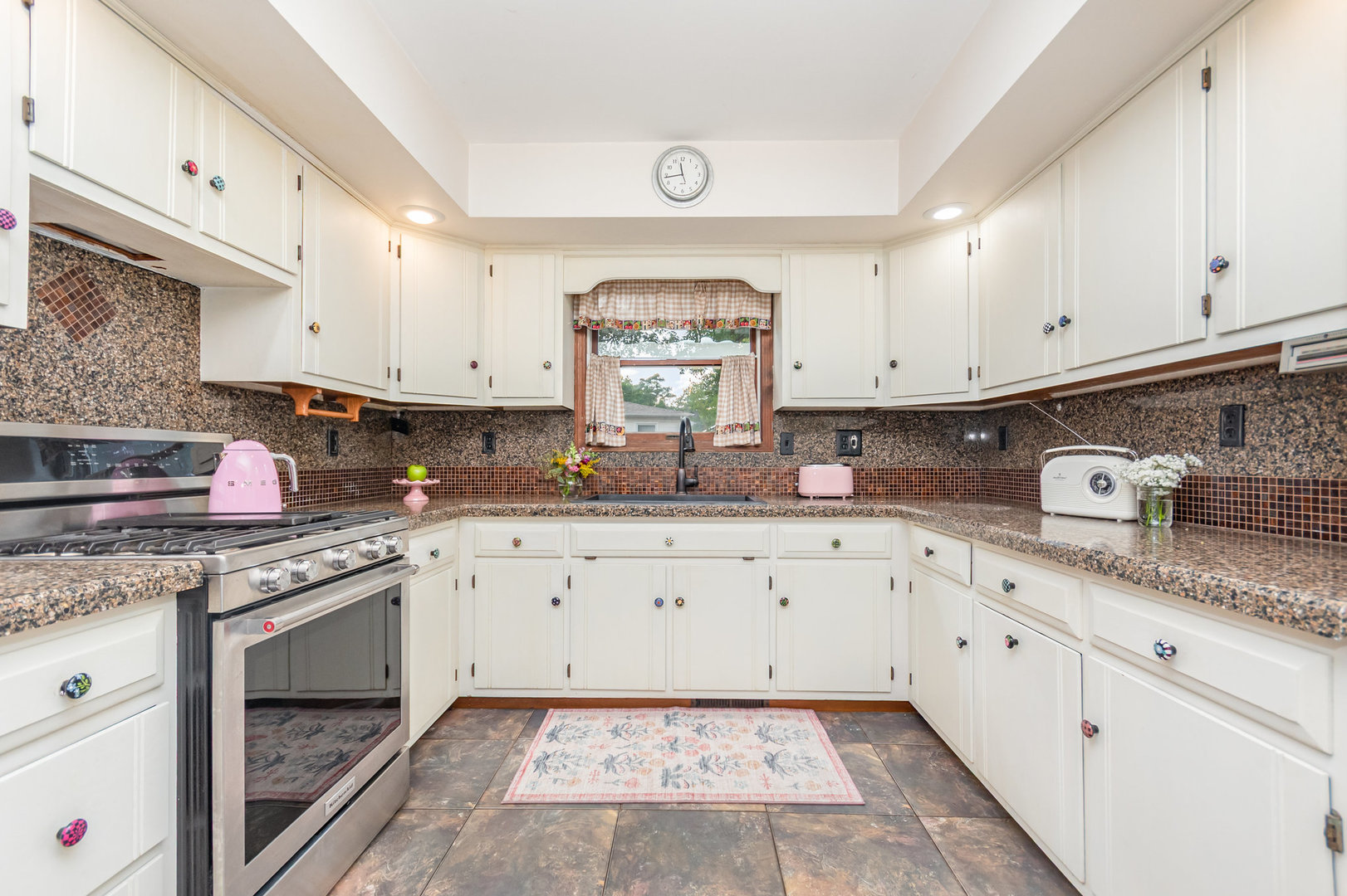 3800 Amber Court, Plainfield, IL 60586