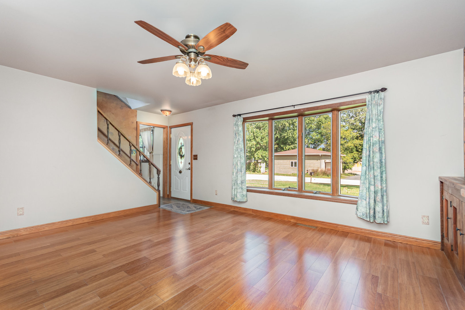 3800 Amber Court, Plainfield, IL 60586