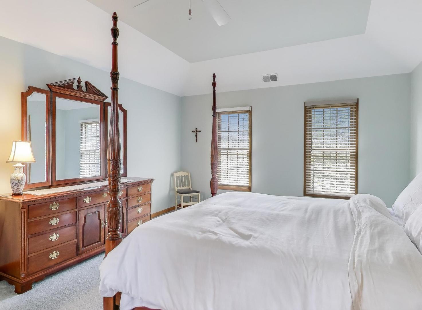 626 Alexandria Drive, Naperville, IL 60565