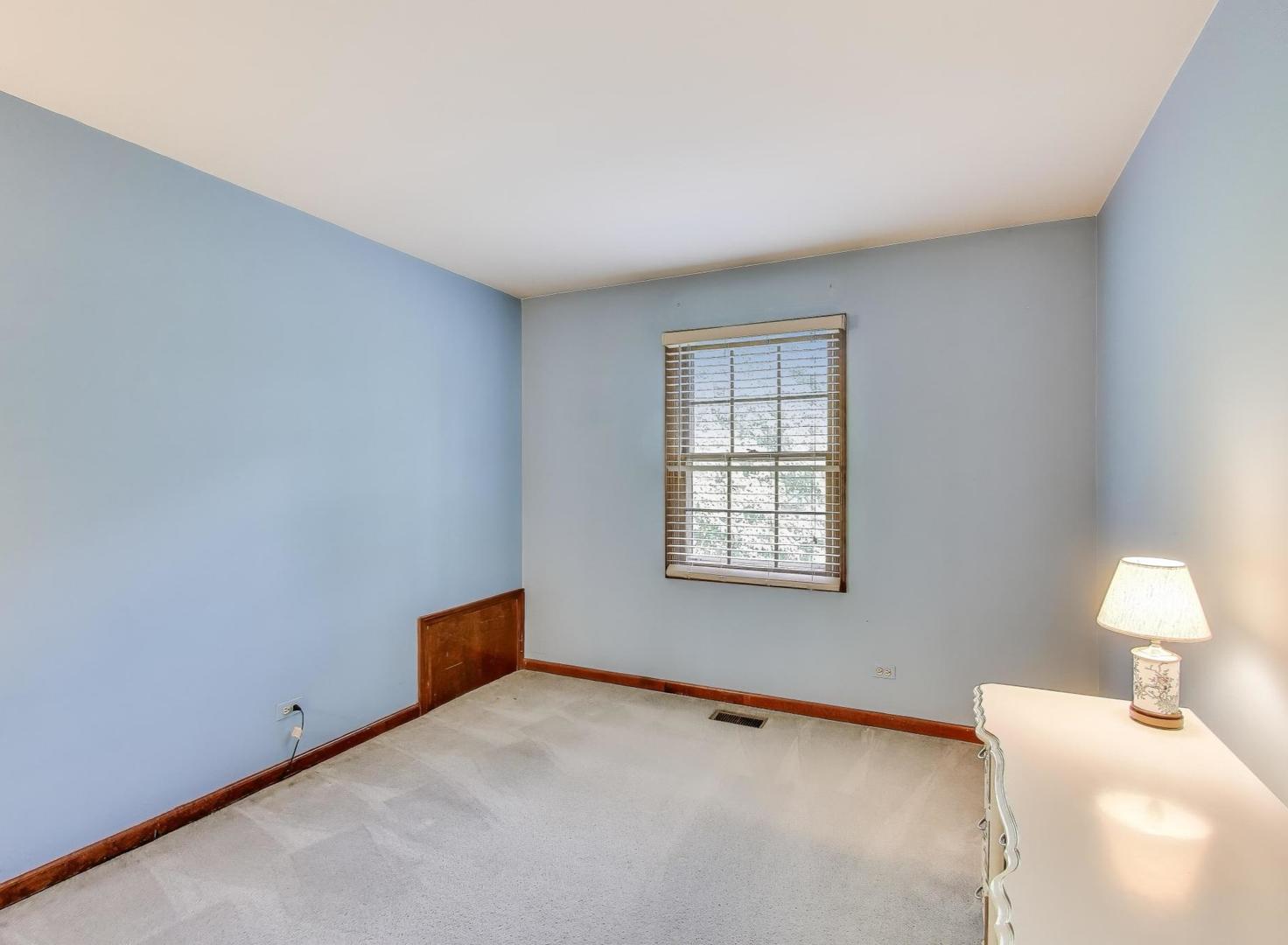 626 Alexandria Drive, Naperville, IL 60565