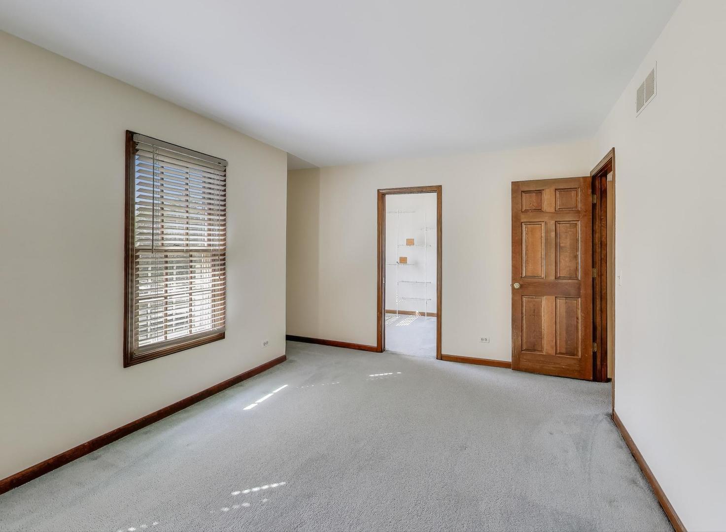 626 Alexandria Drive, Naperville, IL 60565