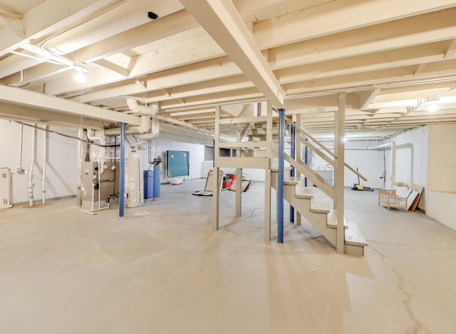 626 Alexandria Drive, Naperville, IL 60565