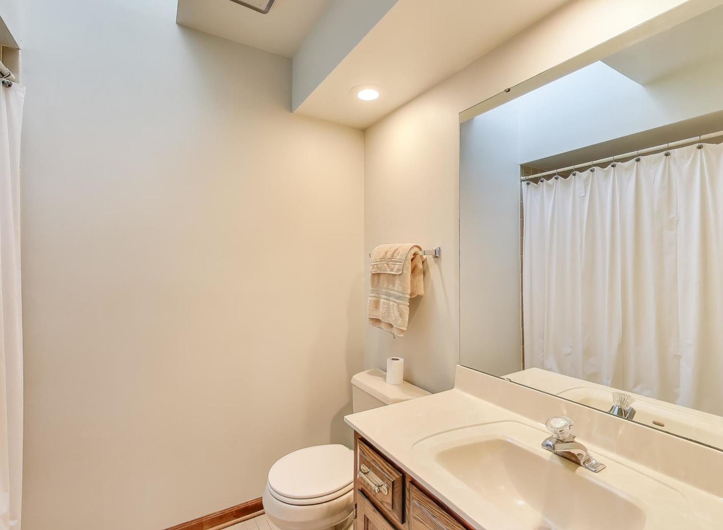 626 Alexandria Drive, Naperville, IL 60565