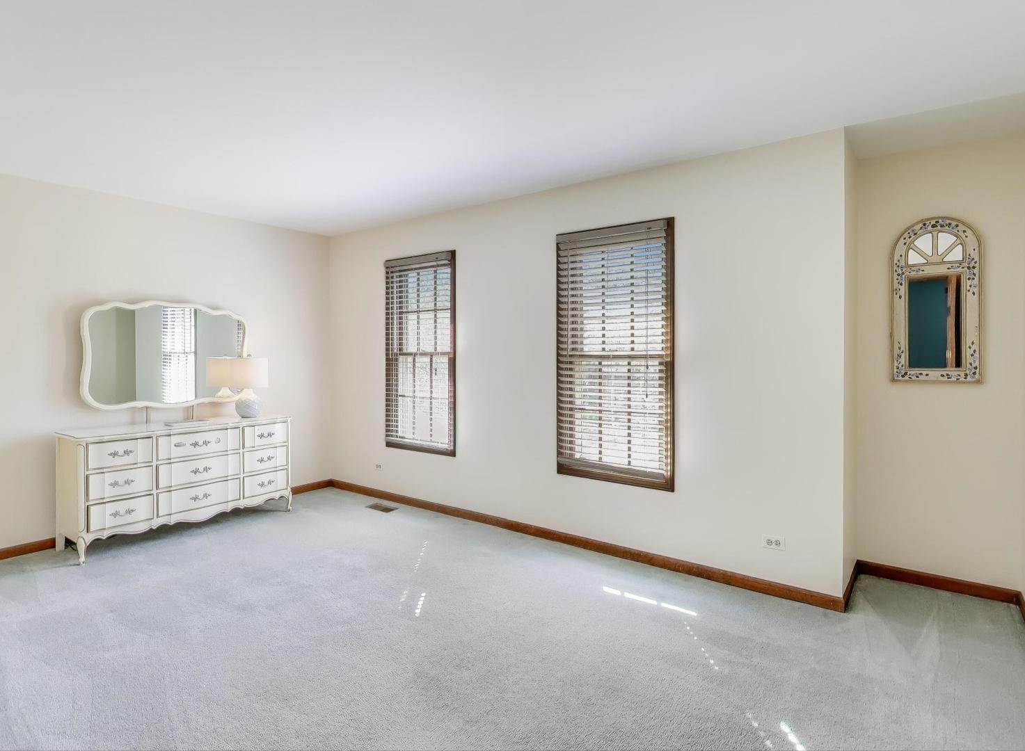 626 Alexandria Drive, Naperville, IL 60565