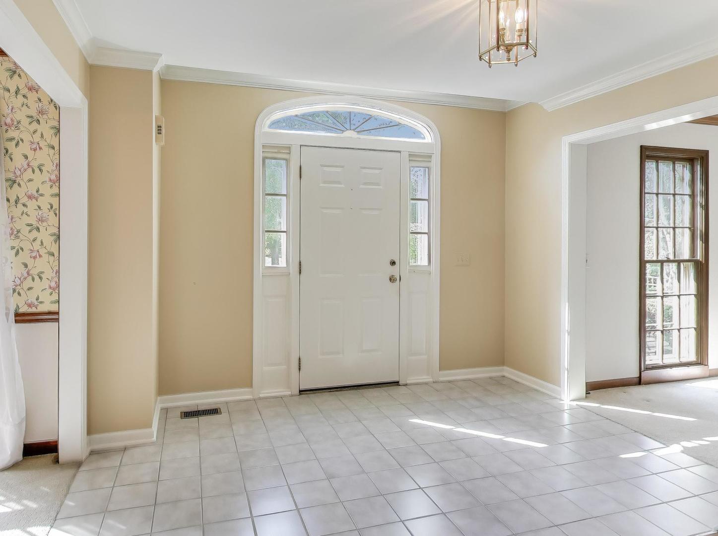 626 Alexandria Drive, Naperville, IL 60565