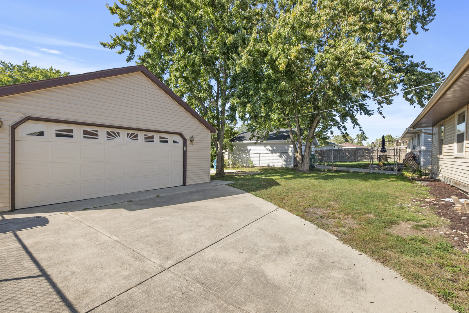16248 Haven Avenue, Orland Hills, IL 60487