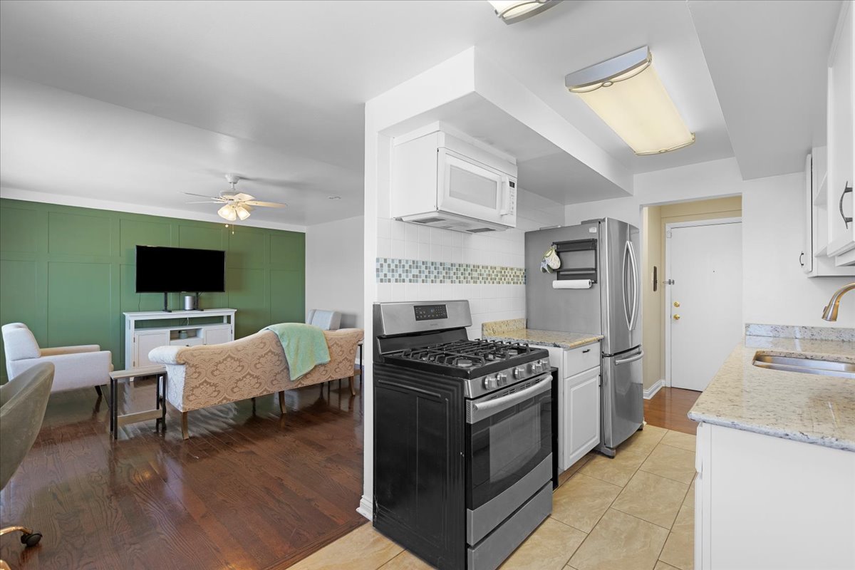 7540 N RIDGE Boulevard #5C, Chicago, IL 60645