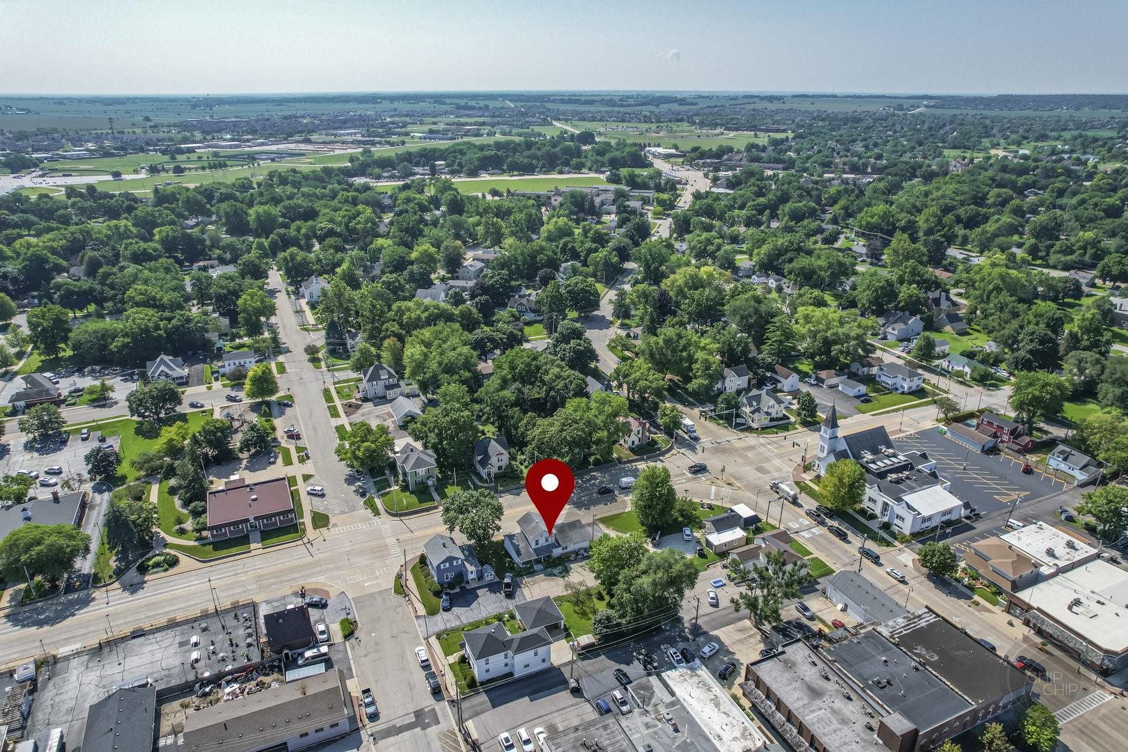 61 S Madison Street, Oswego, IL 60543